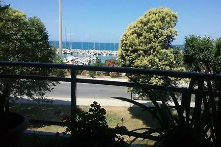 Luxury ! Sea View!!! Apartment *